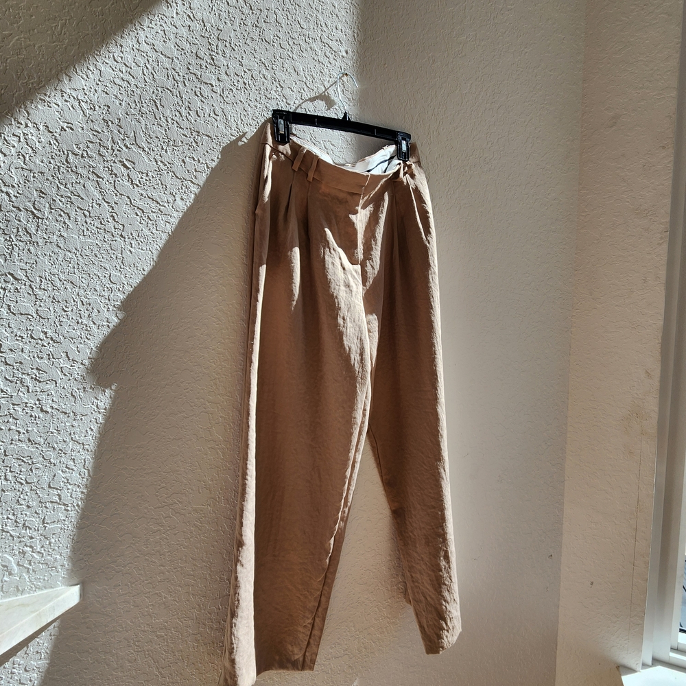 Zara Women's Khaki Chinos